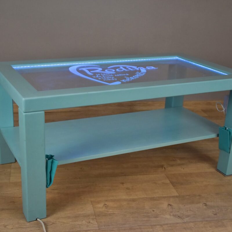 Coffee E-table 1 Colour Rodina nekončí